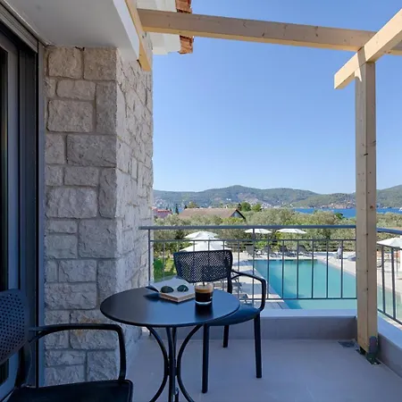 فندق Brisot Galatás